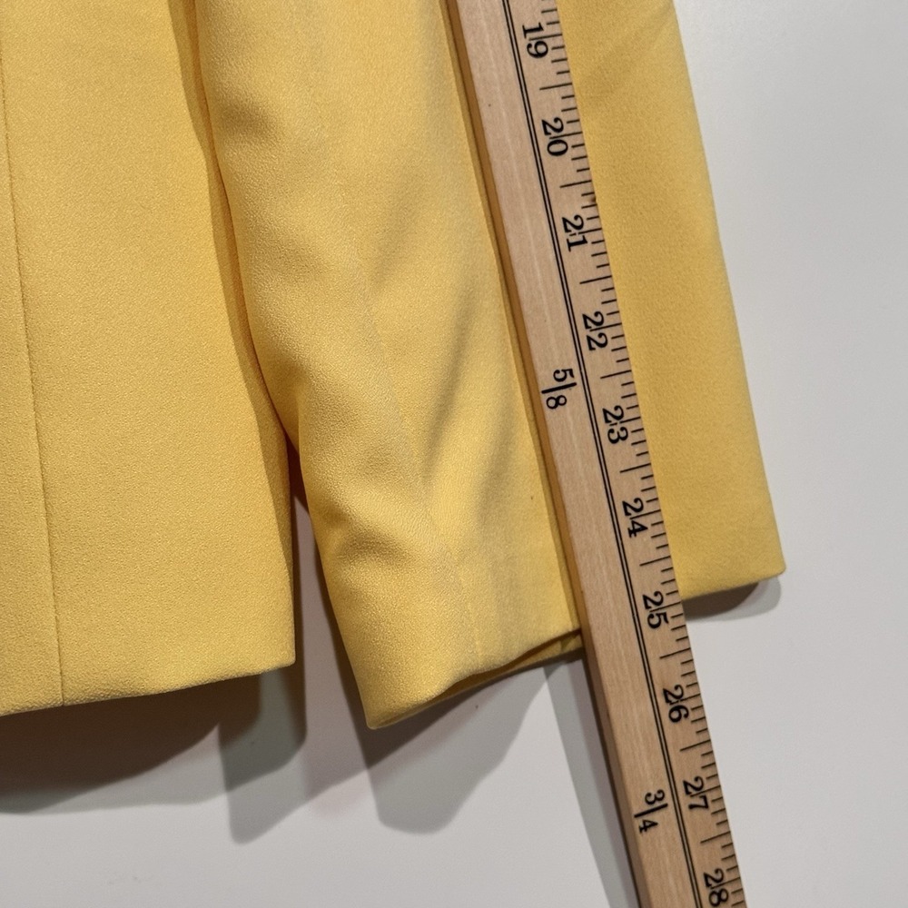 Tahari Blazer Womens 16 Yellow Double Breasted Career Jacket Tailored Old Money - Picture 8 of 11